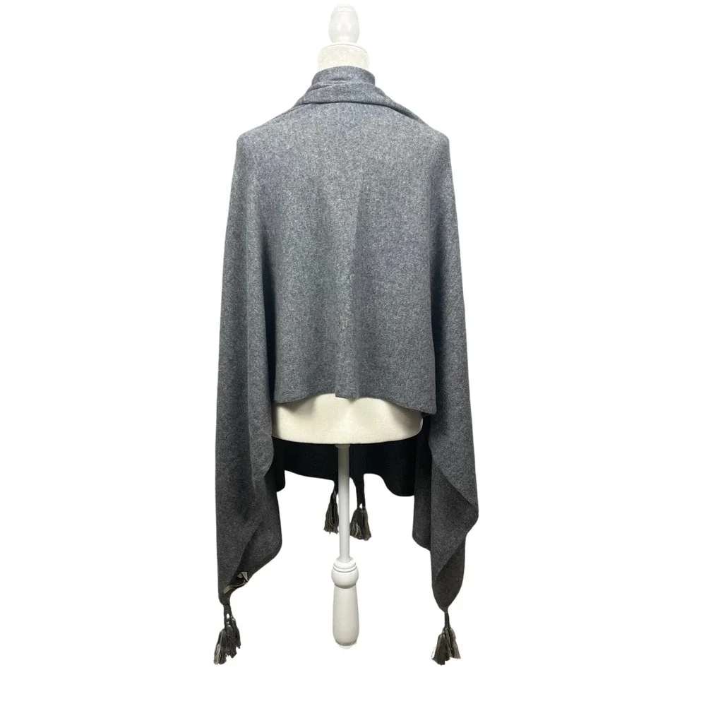 Johnny Was Cashmere Wrap Womens Gray Scarf Tassel Boho Shawl Oversized Cozy